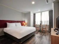 Ramada Hotel & Suites by Wyndham Seoul Namdaemun Hotels near Namdaemun Gate