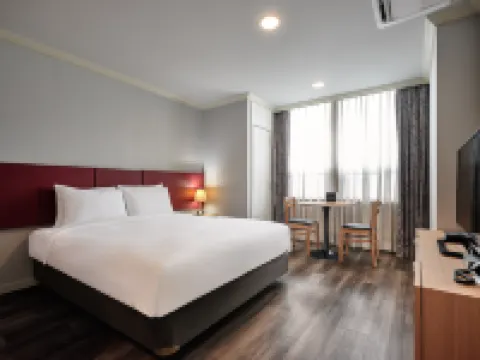 Ramada Hotel & Suites by Wyndham Seoul Namdaemun