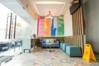 Front One Cabin Hotel Semarang