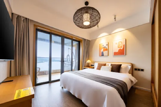 W GAO KONG HAI JING CHONG LANG JIUDIAN