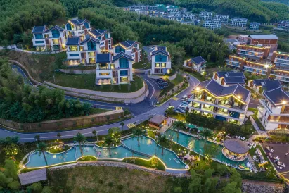 BANSHANYINZHU PANDA HOTEL