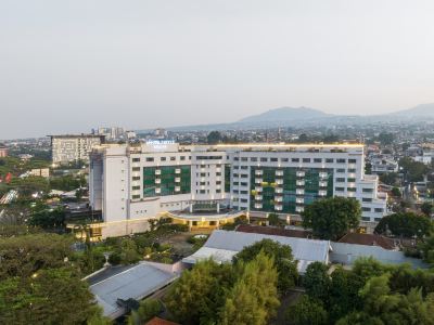 ARTOTEL Suites Aquila Bandung