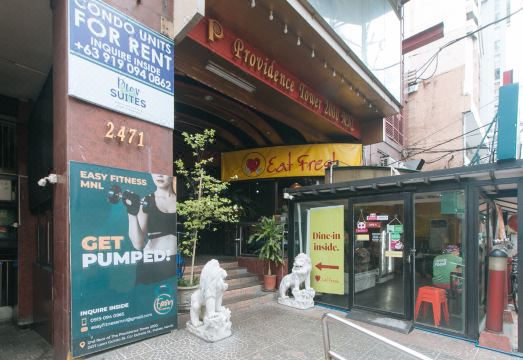 3. 레드도어즈 앳 ..