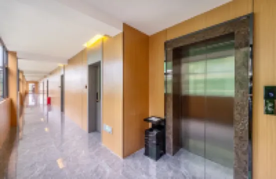 Yuetu Shiguang Hotel