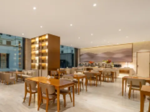 Mercure Haijintian Hotel (Wuwei Star Shopping Center) Hoteles en Wuwei