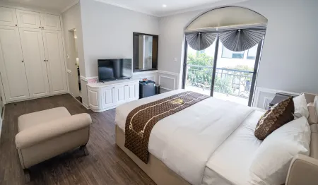 VP Hotel Luxury Отели рядом с достопримечательностью «Academy of Cryptography Techniques»