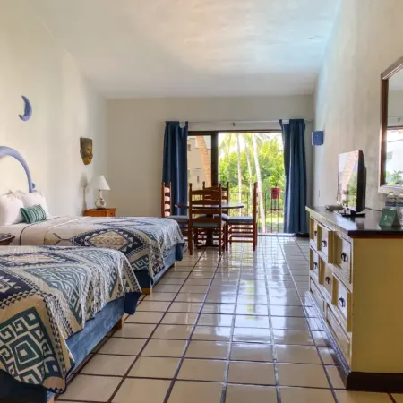 Hotel Puerto de Luna Pet Friendly & Family Suites