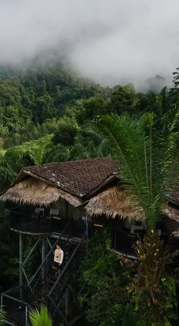 ห้องดีลักซ์ เตียงใหญ่ 1 เตียง