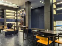 Wanfenglin Baihua Hotel