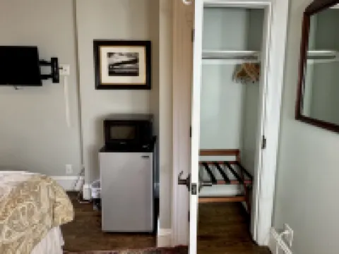 The Samuel Sewall Inn a Boutique Hotel โรงแรมในBrookline