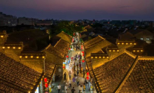 Yangzhou Dongguan Street Skinny West Lake Road Light Residence Hotel