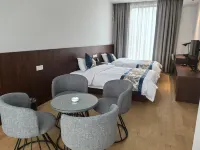 Sanjuxiaozhu Homestay