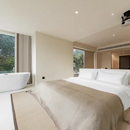 Shili Jiangwan Hotel (Yangshuo 20 Yuan Scenic Area)