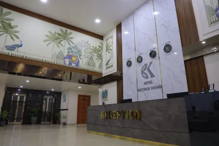 HOTEL KRITHICK GRAND Отели в г. Тхени