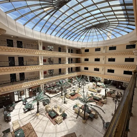 Habitat Hotel All Suites - Jeddah Отели рядом с достопримечательностью «Торговый центр Soccer Scene»