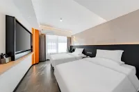 Hohhot · Ximan | Seamandluce Hotel (Dazhao Temple City First Hospital)