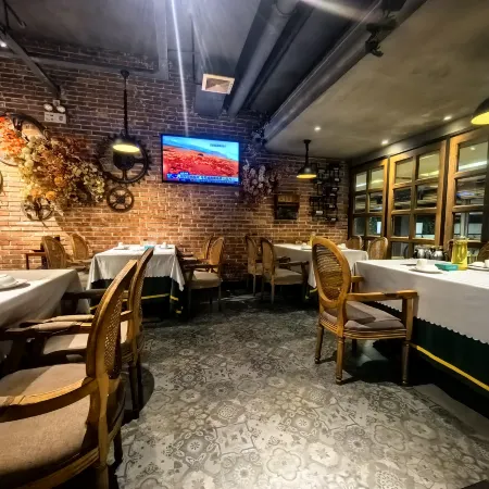 yinzuo Hotel