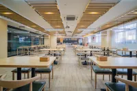 格林豪泰智選酒店（丹陽眼鏡工業園區中北學院店）