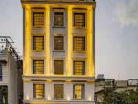 Maya's Manor, a Lake View Hotel Các khách sạn gần Làng thủ công Shilpgram