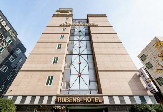 객실 욕조 이미지