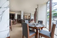 Lavendish Beach Resort - breakfast