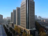 Tengzhou Jolo Hotel - parking