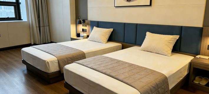Fengqiu Shangshan Hotel โรงแรมในเฟิงชิว
