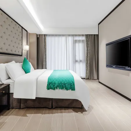 Heyue Hotel Отели рядом с достопримечательностью «Кэчжоу Большой Рынок»