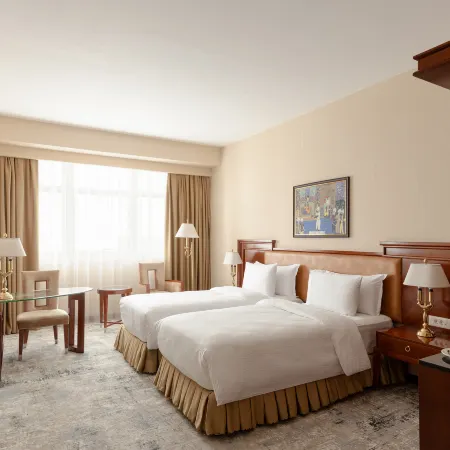 Ramada Plaza by Wyndham Gence