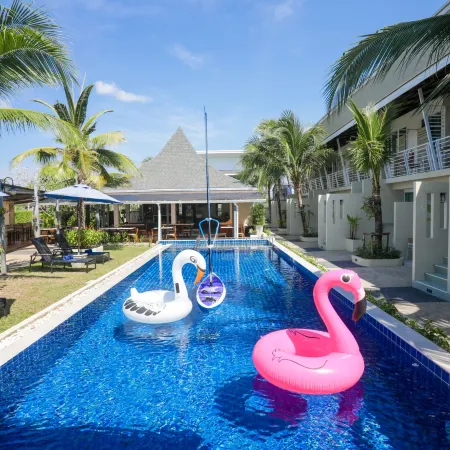 Impress Resort Отели рядом с достопримечательностью «Ват Си Сунтхон»