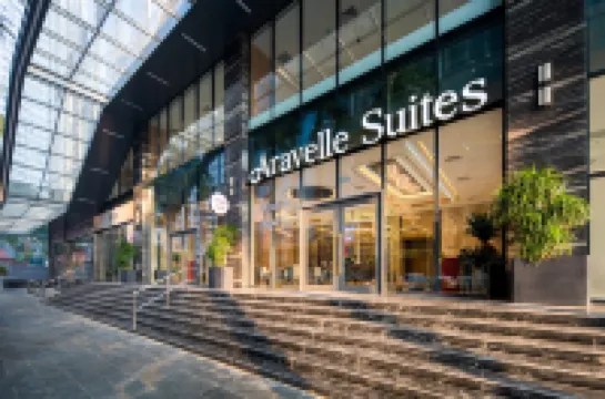 Aravelle Suites Các khách sạn gần Học viện Múa Việt Nam