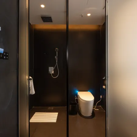 VIbes INN CYBER ESPORTS HOTEL