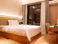 Jade Hotel โรงแรมใกล้หาด Coco Beach