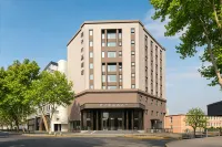 Crystal Orange Qingdao (Yan'an 3rd Road, Taidong Pedestrian Street) Hotels near Shibei District