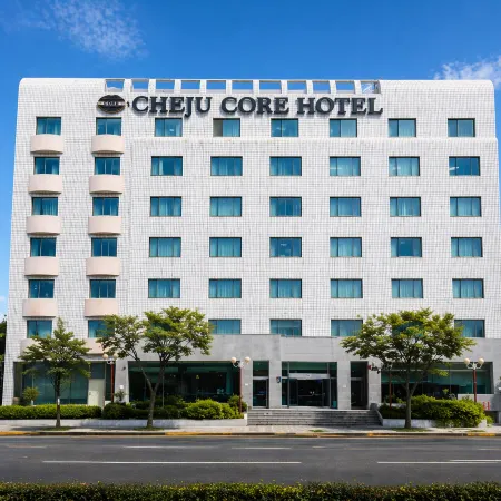 Core Hotel Jeju Отели рядом с достопримечательностью «Тематический парк Sumokwon»