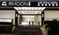 RMOON Shunyuan Lifestyle Aesthetic Hotel