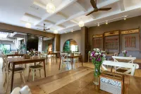 Brown House Udonthani