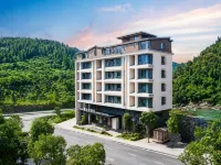 Huangguoshu Lanshanyue Hotel - Servicios de Traslado