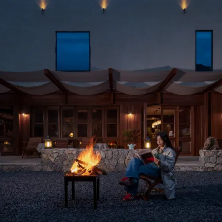 YunManBanShan(Jiuzhaigou Visitor Center Hotel)