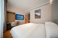 Kash YU Hotel