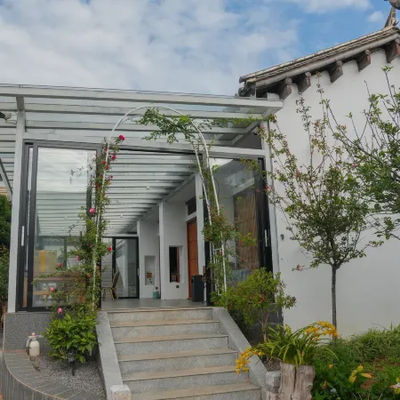 Tianquan Lanyuan Inn