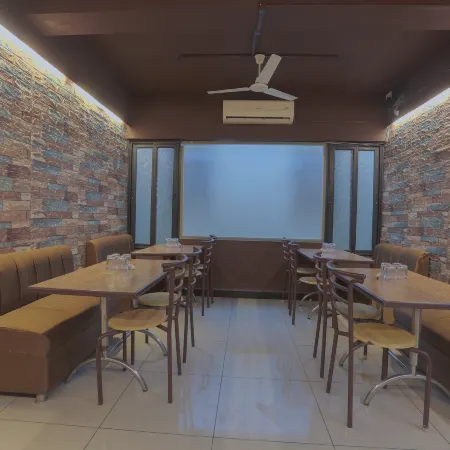 Hotel Shrimmaya