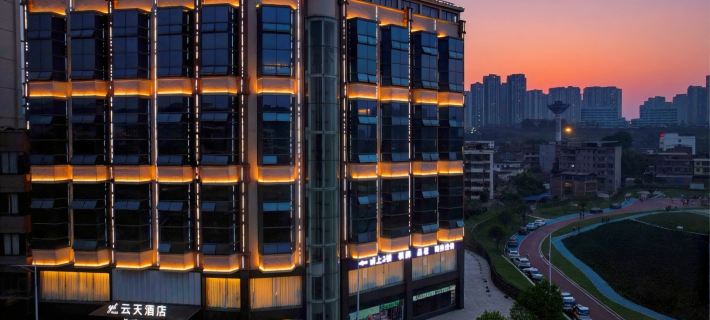 Yuntian Hotel Hotels in Yibin