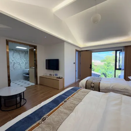 Wenrun Homestay (Shiping Ancient Town)