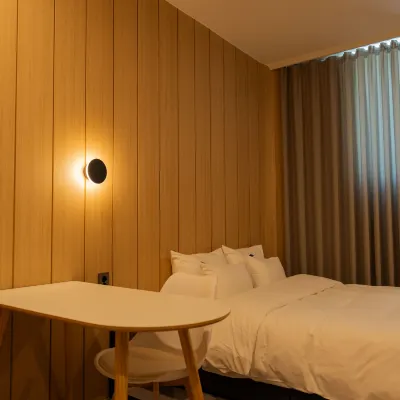 Restia Stay Gangneung Station Hotel dekat Gyeongpodae Pavillion