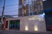INLUV HOTEL - ที่มีที่จอดรถ