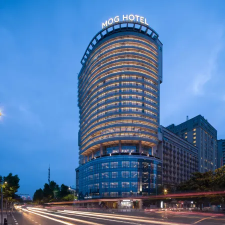 Wuhan MOG River View Hotel (Hankou Jiangtan Jianghan Road Pedestrian Street Branch)