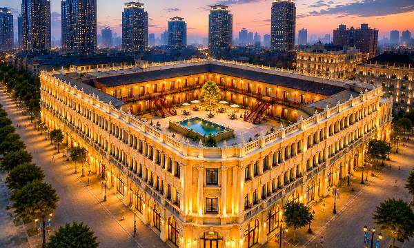 Qiantong Designer Hotel Baroque 1920 Mansion · Republican Era Aesthetic Courtyard(Harbin)