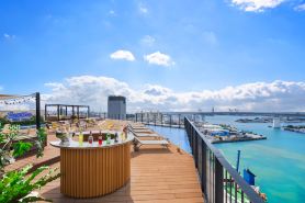 South Gate Hotel Okinawa Naha Tomari Port (Direct Access to Tomarin)