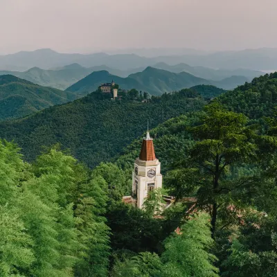 Luhuadang Hotel Hotels near Wuling Village